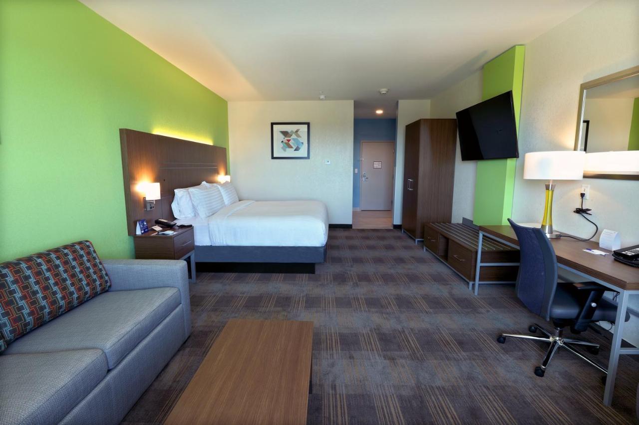 Holiday Inn Express & Suites - Dripping Springs - Austin Area By Ihg Номер фото